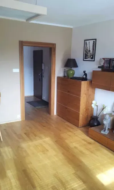 Mieszkanie os. Batorego dla studentów 3 pokoje - miniatura 3