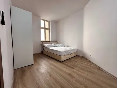 Mieszkanie 2 pok | Pierwszy najem | Rynek Łazarski | od 1 października - miniatura 4