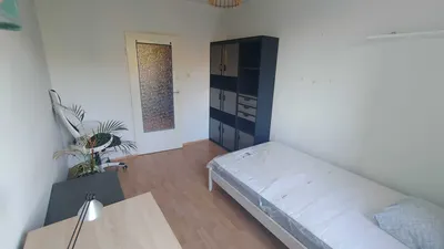 Kraków, pokój dla studenta - miniatura 2