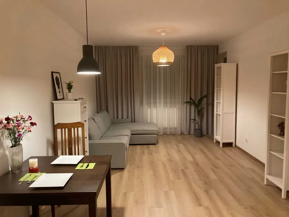 Warszawa | Ursus | 2 pokoje | 44,6m2 | sauna | basen | siłownia | garaż - 1/8