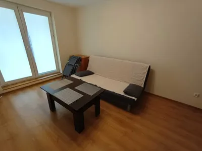 Reja 62 m2, 3 pokoje, 2 łazienki, osobna kuchnia, dwa balkony - miniatura 4