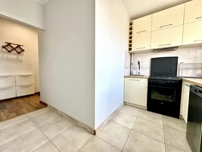 Jasna, cicha i przestronna kawalerka ~30 m² | Gdynia Oksywie (ul. Godebskiego) - miniatura 4