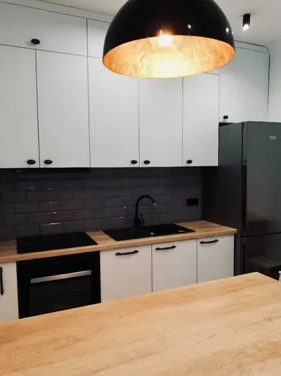 Stary Żoliborz Mieszkanie w Kamienicy - miniatura 2