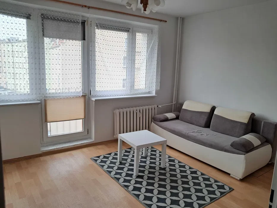 Wynajmę kawalerkę - 1/5
