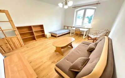 Mokotów-ul. Chełmska- 2 pok-50m-Park Łazienki Królewskie-ciche - miniatura 2