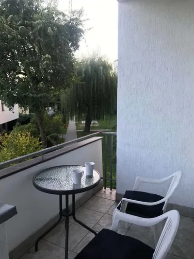 Od zaraz! Kawalerka 30 m² z oddzieloną sypialnią i loggią – Chmaja - miniatura 5