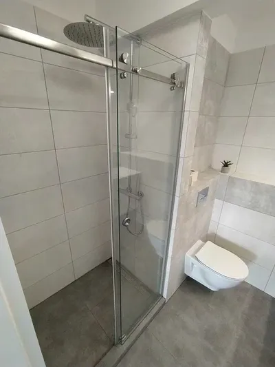 Mieszkanie / apartament, 3 pokoje + salon + łazienka z wc + toaleta, przy ul. Kusocińskiego, blisko ul. Narutowicza - miniatura 3