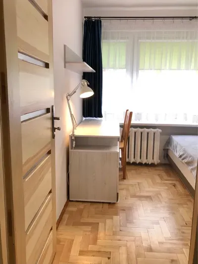 Pokoj 15 m blisko Uniwesytetu Morskiego - miniatura 3