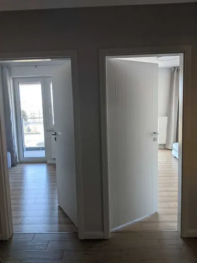 Mieszkanie 2 osobne pokoje do wynajęcia + opcja garażu - miniatura 4