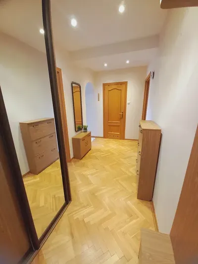 Mieszkanie 55m2, Urus, 2 osobne pokoje. Doskonała lokalizacja - miniatura 5