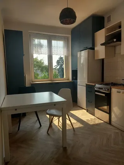 Wynajmę kawalerkę, centrum Rzeszowa, 3 min. do rynku. - miniatura 3