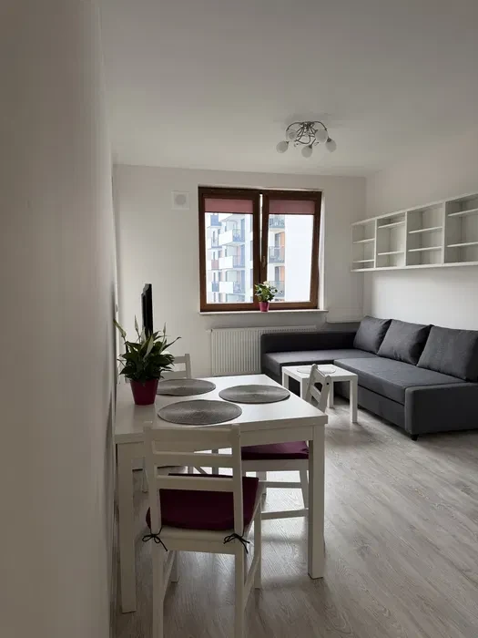 Najem: 2 pokoje | 37 m² | Wola | Szulborska | garaż | loggia - 1/8