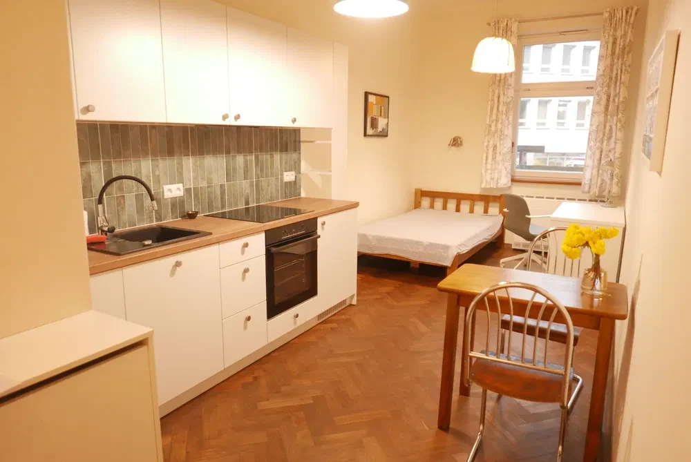 Centrum Krakowa | studio jedno osobowe na wynajem - 1/5