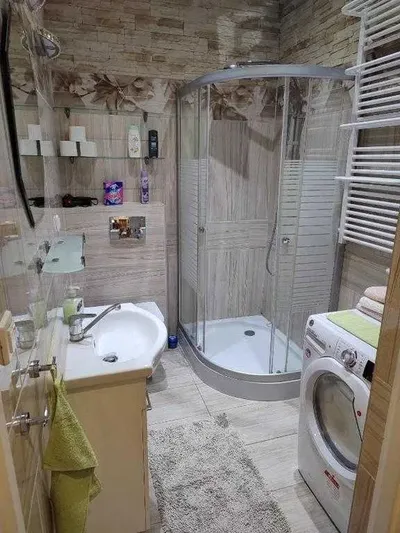 Duży pokój 23 m² z balkonem i TV 55" | Blisko UMK - miniatura 4
