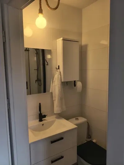 Wynajmę nowo urządzone 20m2 na Korony Polskiej.