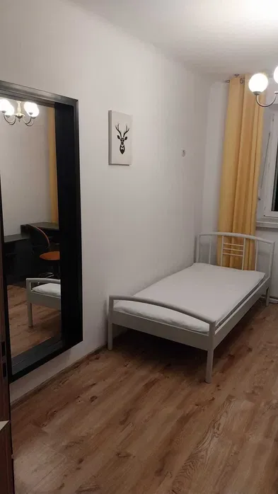 room for rent/ pokoj do wynajecia; ul Nowolipki/Al Jana Pawla II - miniatura 2
