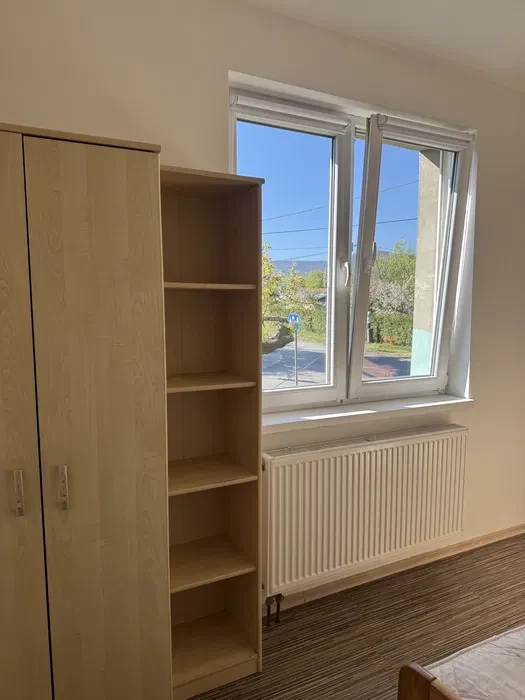 Wynajmę pokój w domu z ogrodem. - 1/6