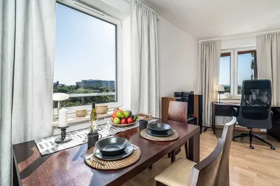 Apartament przy ul Majora 5B, przestronne i funkcjonalne, duży balkon, świetny widok, dużo zieleni - miniatura 2