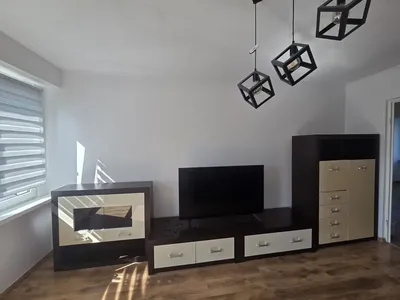 Wynajmę 3 pokoje przy Głowackiego - miniatura 2