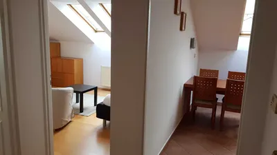 BEZPOŚREDNIO ładne mieszkanie do wynajęcia przy ul. Raciborskiej - miniatura 2
