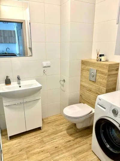 Do wynajęcia komfortowe 2 pokoje przy Myśliborskiej - miniatura 4