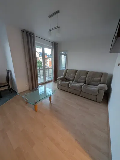 Wynajem mieszkania 4 pokoje - miniatura 5