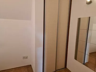 2-pokojowe mieszkanie z antresolą na wynajem - miniatura 4