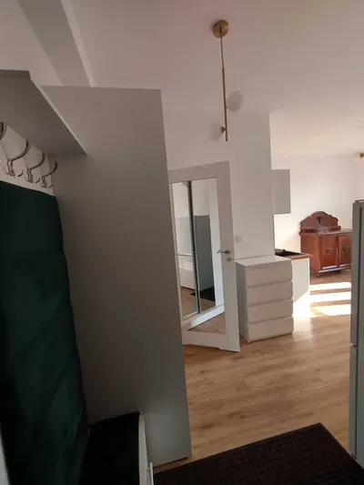 Słoneczna kawalerka / Studio flat / Katowice centrum w pobliżu Plac Sejmu Śląskiego (ENG) - miniatura 4