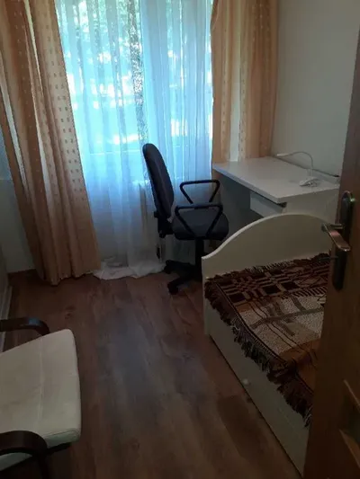 Dwa pokoje dla 2studentek lub2 studentów z U M - miniatura 5
