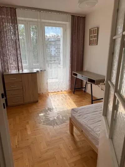 Do wynajecia „2 pokoje 37 m² | Balkon | Widok na las | 1 piętro | Poręba” - miniatura 3