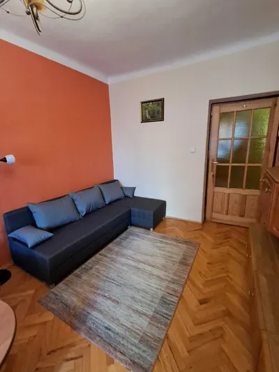 Od zaraz wynajmę przestronne dwa pokoje 48m2 z oddzielną kuchnią, bliska Wola - ul. Młynarska - miniatura 4