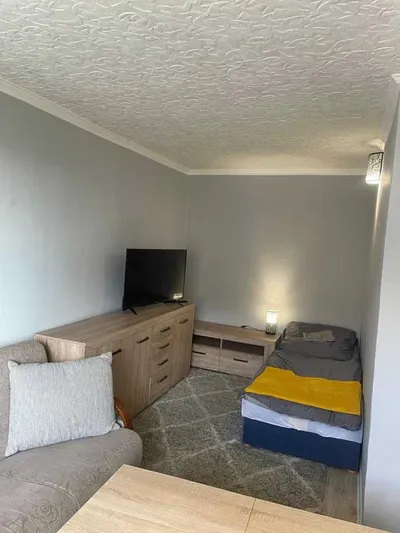 REZERWACJA Wynajmę kawalerkę 33m2, 7 piętro, Kisielewskiego 7 - miniatura 4