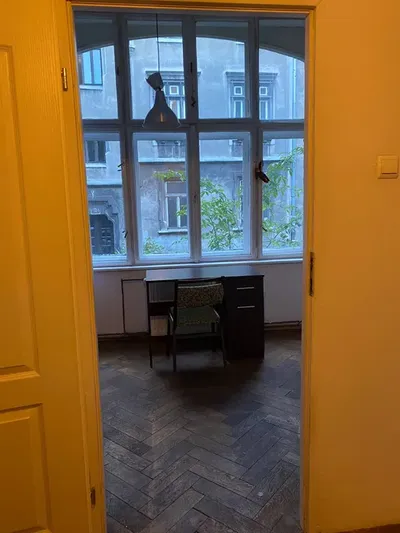 Pokoj w centrum (ul. Sobieskiego) - miniatura 2