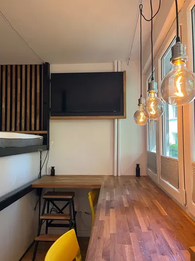 Super kawalerka z oddzielną kuchnią pełne wyposażenie - Modern studio fully equipped separate kitchen - Saska Kępa