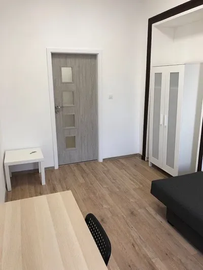 Wynajmę pokój (dla Pana) jednoosobowy w Katowicach przy ul. Kochanowskiego 2 - miniatura 4