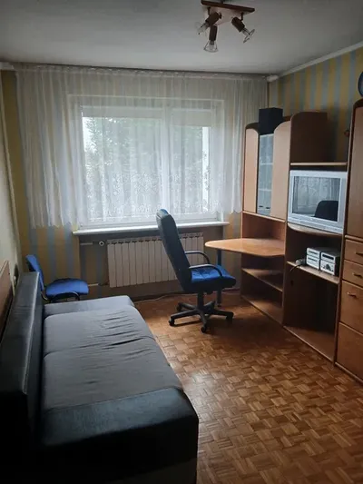 Pokój w domu wolnostojącym,miejsce parkingowe dla młodej osoby pracującej