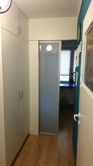 Wynajmę mieszkanie kawalerka 34 M2 ,I piętro na ul.Ken,TBS,Bacieczki - miniatura 4
