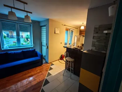 Komfortowe mieszkanie na parterze z balkonem