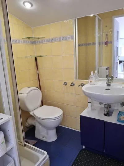 Wynajmę mieszkanie - studio na poddaszu Kraków ul.Długa - miniatura 5