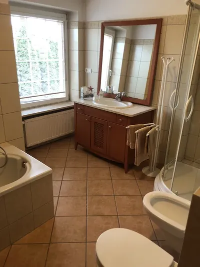 Pokoje dla studentek i absolwentek - miniatura 3