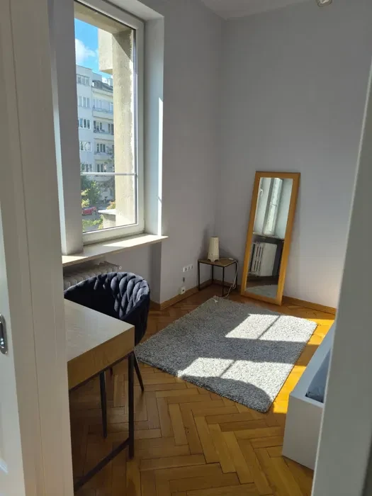2 pokojowe Mieszkanie obok SGH - 1/8