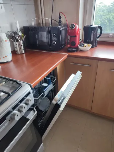 Pokój w mieszkaniu 3 pokojowym Gdańsk - miniatura 2