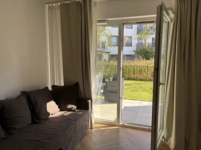 Nowe mieszkanie 40 m² z prywatnym ogrodem 40 m² | W CENIE Parking, komórka, klimatyzacja - miniatura 2