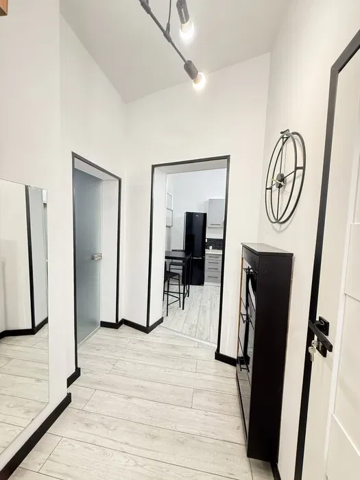 3 pokojowe mieszkanie wynajem Szczecin – ŚCISŁE CENTRUM - 1/8