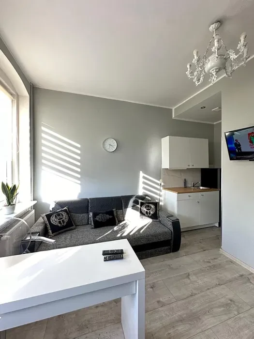 Wyremontowane mieszkanie w centtrum Bydgoszczy - tanie w utrzymaniu . - 1/8