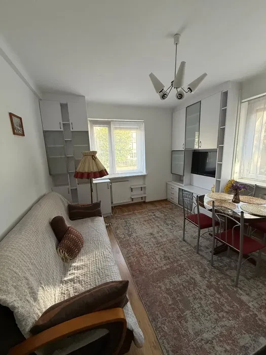 Słoneczne 2 pokoje, 43 m² | Ochota | Winda | Bezpośrednio - 1/6