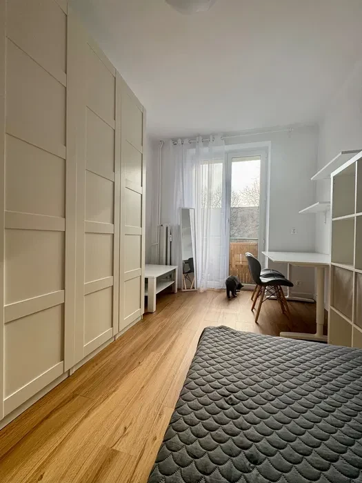Jednoosobowy pokój z balkonem do wynajęcia Centrum - Adamskiego 13B - 1/7