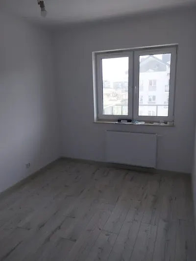 Wynajmę mieszkanie Nowe do własnej aranżacji salon z kuchnią-pokój-łazienka 40-m2. - miniatura 4