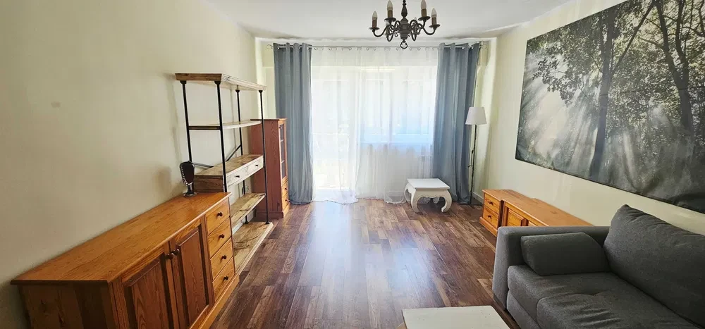 Wynajmę 2-pokojowe mieszkanie 48,64 m² – Bielany, ul. Przy Agorze 18, - metro, Galeria Młociny i tereny zielone są w zasięgu krótkiego spaceru. - 1/8