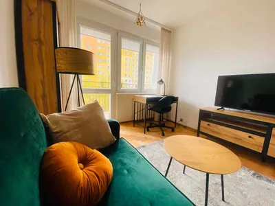 Przytulne mieszkanie blisko morza , duży balkon i garaż podziemny - miniatura 4